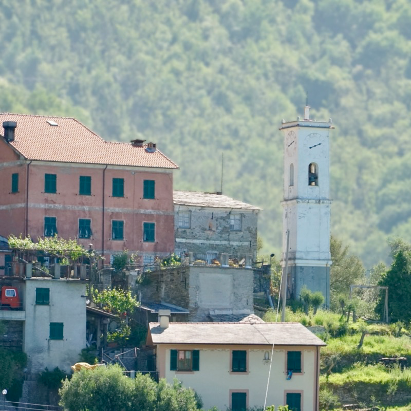 Il Campanile di Cogorno. Foto di Dynamoscopio